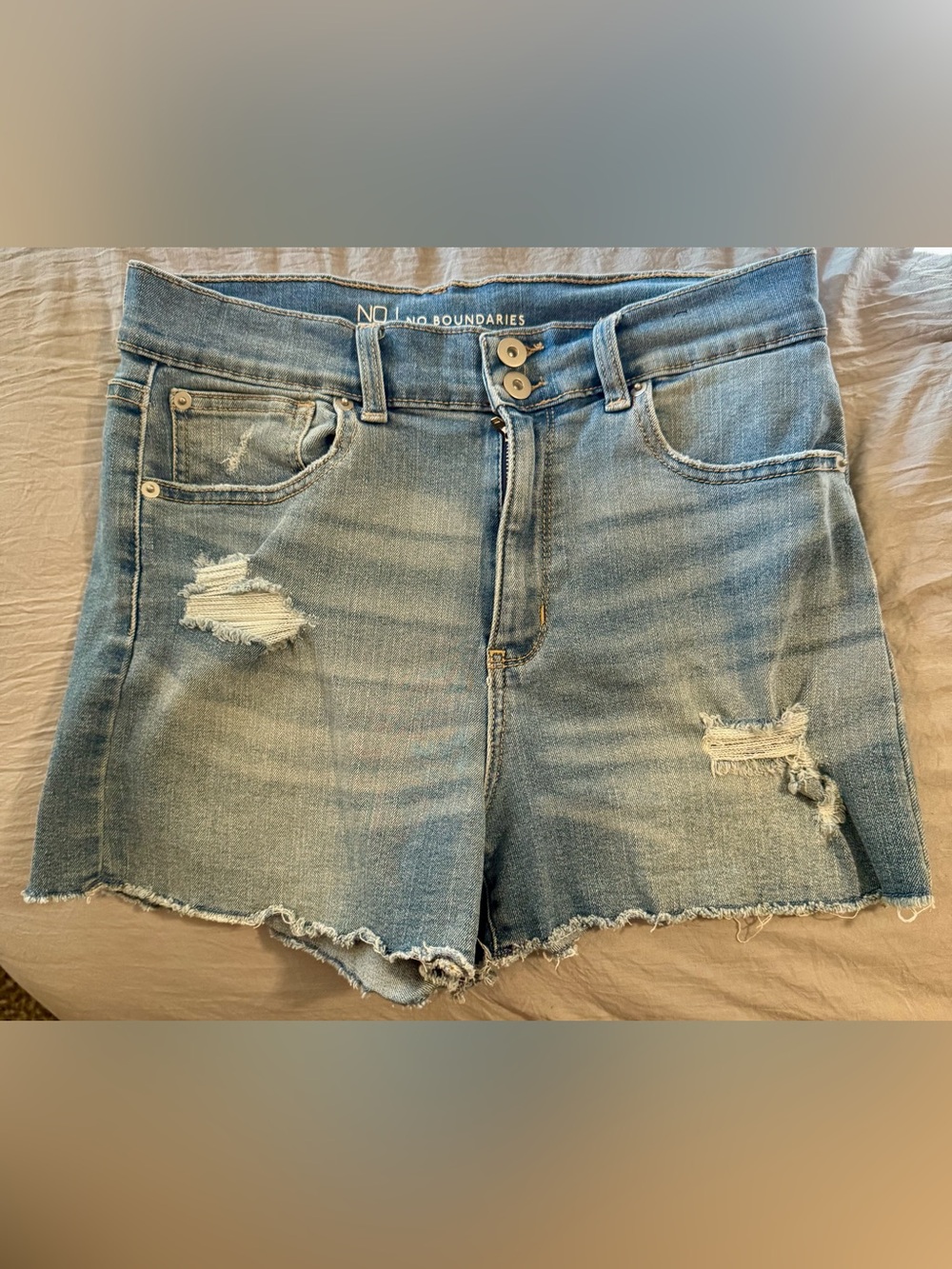 No Boundaries Distressed Blue Jean short shorts